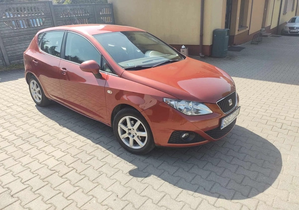 Seat Ibiza cena 17400 przebieg: 190000, rok produkcji 2010 z Stary Sącz małe 37